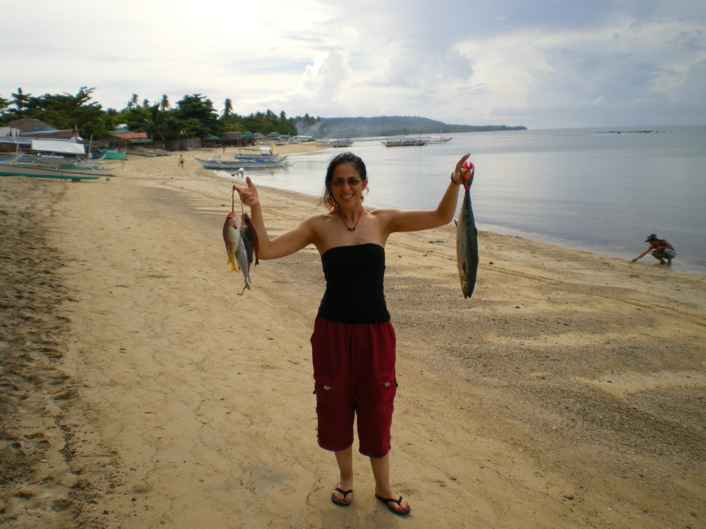 Dans le sud de Luzon près de Batangas et en face de l'île de Mindoro. du 12 au 15 octobre