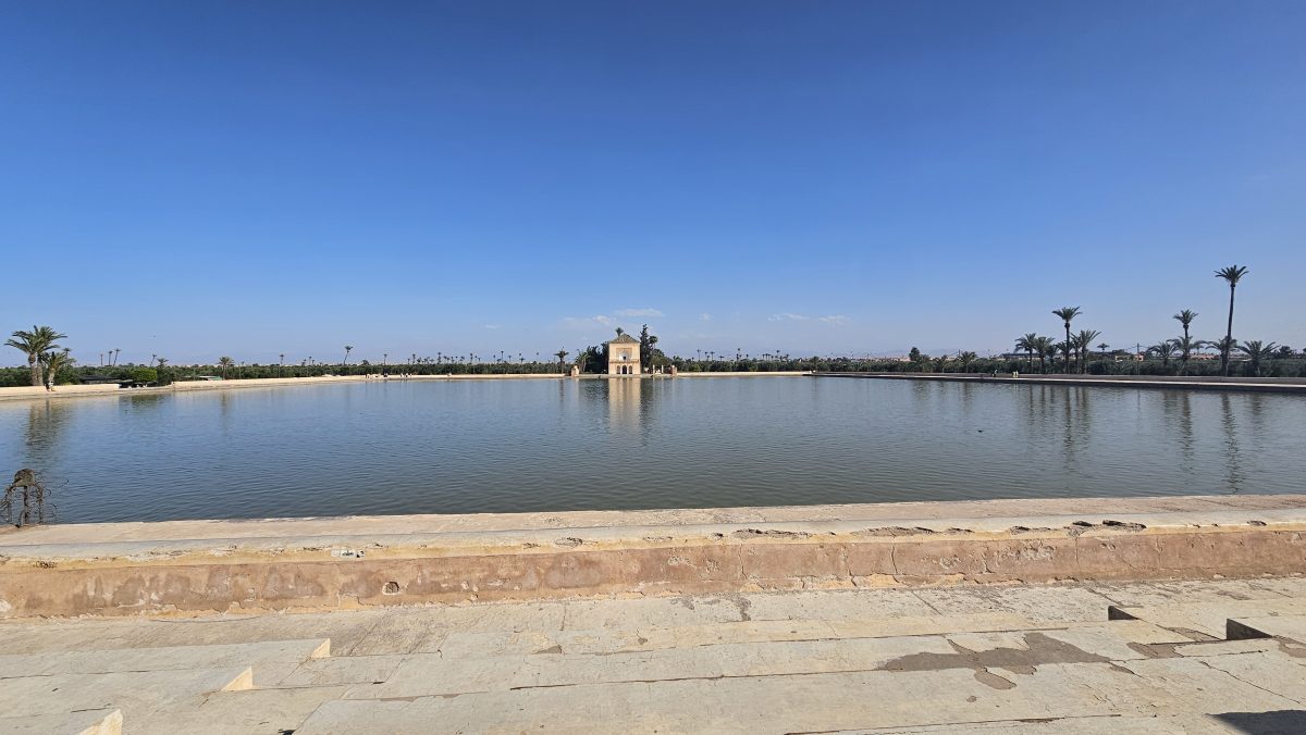 Marrakech,la ville au milles et une teintes,Marrakech,sommet conquis,massage,ville rouge,palais bahia,lieux emblématiques,vallée ourika,evasion,marrakech by night,place jemaa el fla