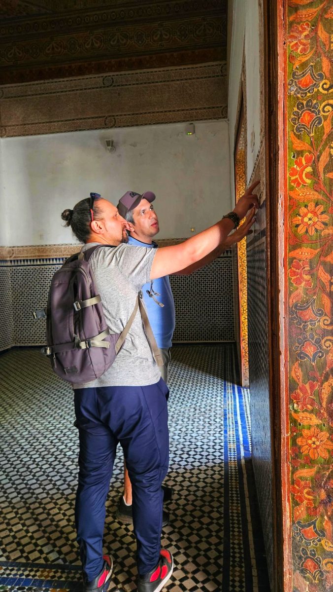 Marrakech,la ville au milles et une teintes,Marrakech,sommet conquis,massage,ville rouge,palais bahia,lieux emblématiques,vallée ourika,evasion,marrakech by night,place jemaa el fla