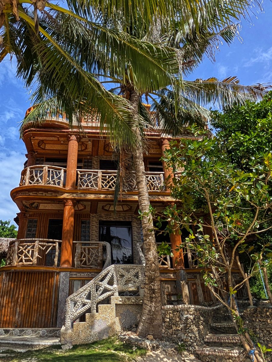 pxl 20250211 054613937.raw 01.cover